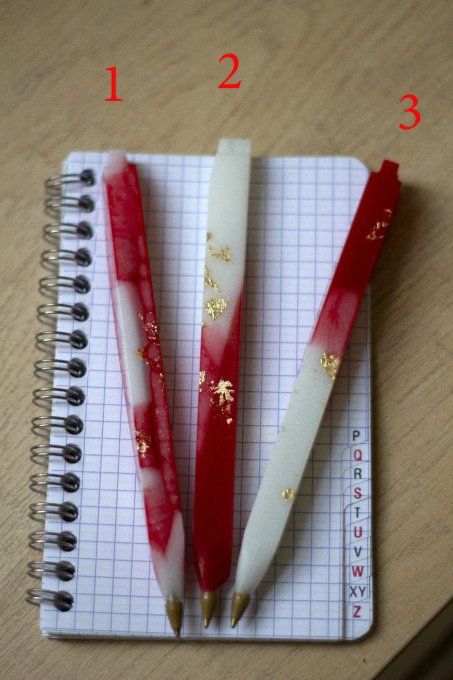 Stylo rouge & blanc