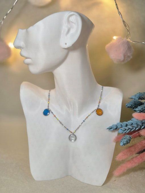 Collier multicolore argenté
